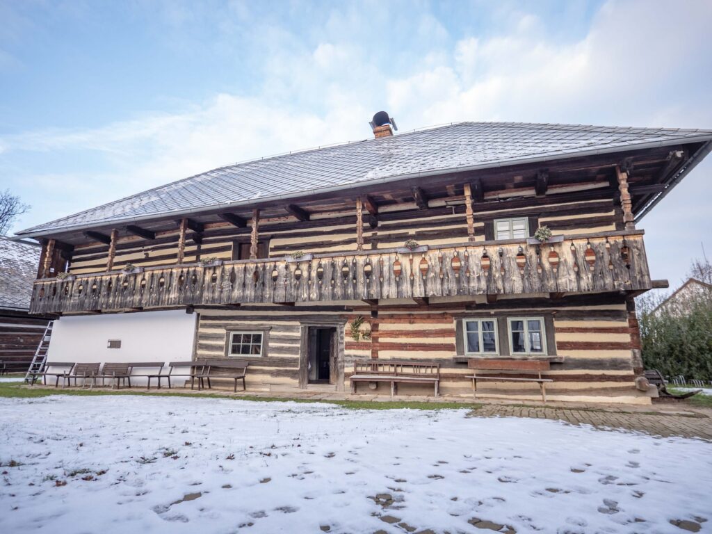 Šrámkův statek v Pileticích